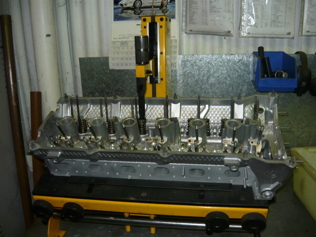 Cylinder Head Assembly Harris Engines